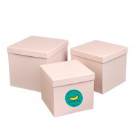 Подарунковий Корея-BOX (порожня коробка з наповнювачем). Світло рожевий Збери кращий б'юті-бокс САМА!
